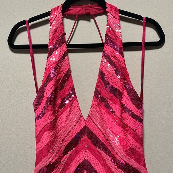LIV FOSTER V-Neck Halter Sequin Stripe Pink Mini Dress, Size 6 - Picture 5 of 12